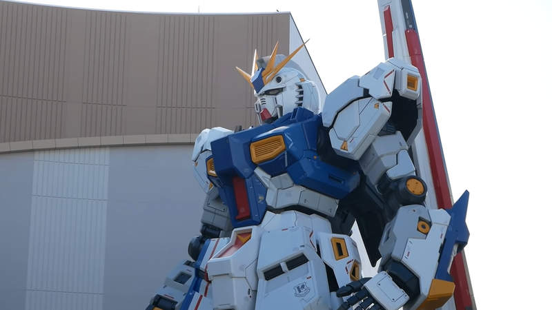 完整比例大小《福岡 RX-93ff Nu鋼彈》我來組成頭部!接近完工帥氣模樣真的帥爆 完整比例大小《福岡 RX-93ff Nu鋼彈》我來組成頭部!接近完工帥氣模樣真的帥爆