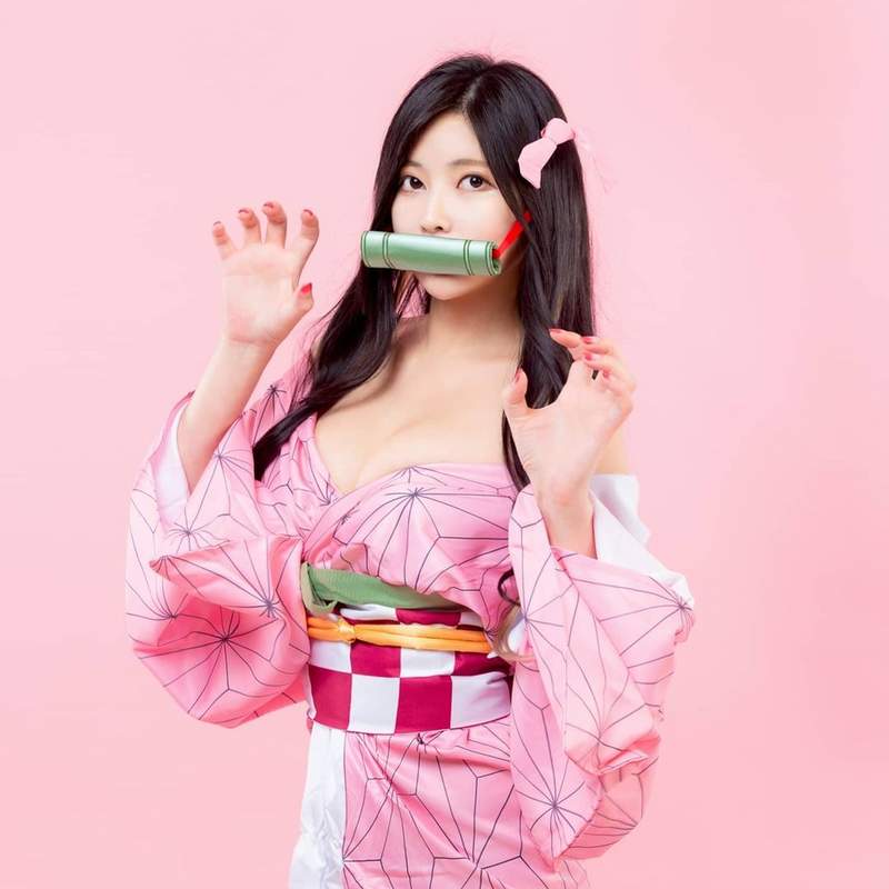 【有圖】賽車女郎cos禰豆子《model_sera》完成度高變身大姊姊可愛又性感❤ 【有圖】賽車女郎cos禰豆子《model_sera》完成度高變身大姊姊可愛又性感❤