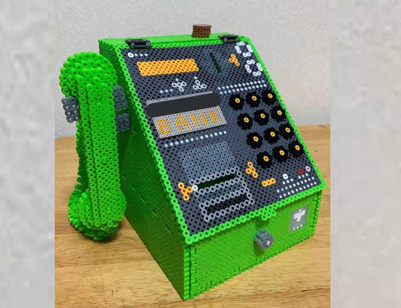 網友製作《拼豆公共電話》需要一萬粒以上才能做出來的藝術品