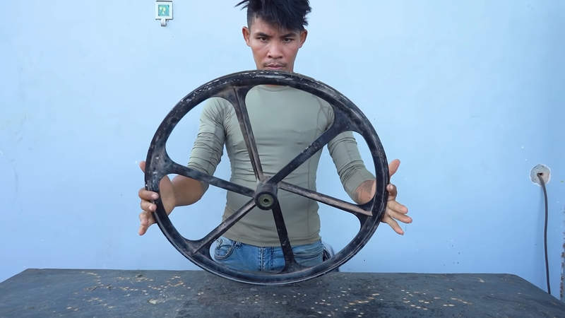 什麼都能拿來射的男人《CAMBO LIFESTYLE》自製自行車輪弓箭,不但好射而且威力還超高 什麼都能拿來射的男人《CAMBO LIFESTYLE》自製自行車輪弓箭,不但好射而且威力還超高