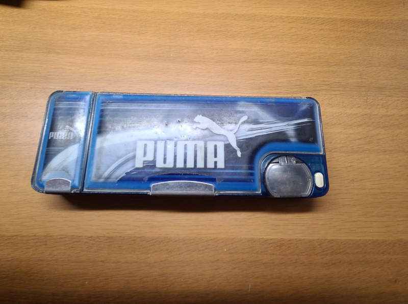 懷舊小物《從小學用到大學的鉛筆盒》認識它的朋友別裝了，你是真的老惹QQ