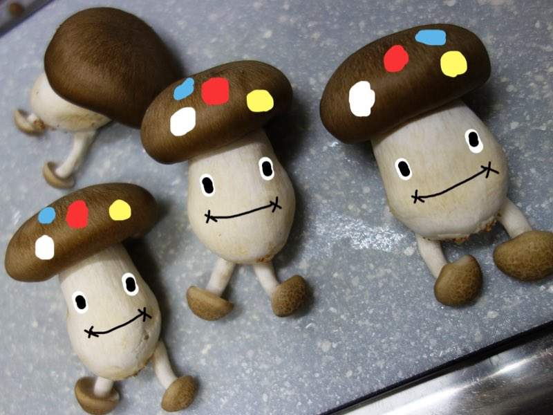 RPG奇幻食材《長腳的蘑菇》樣子超可愛這樣真的有辦法煮下去嗎? RPG奇幻食材《長腳的蘑菇》樣子超可愛這樣真的有辦法煮下去嗎?