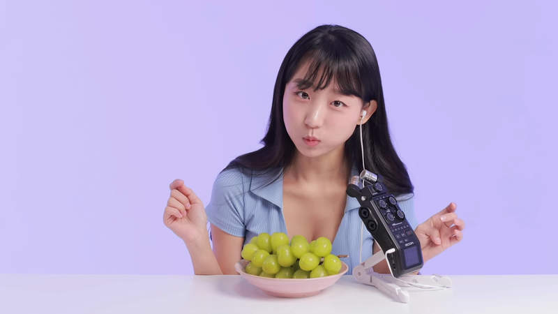 ASMR《吃葡萄的好處》Pyoapple一顆一顆吃下去感覺相當滿足好過癮 ASMR《吃葡萄的好處》Pyoapple一顆一顆吃下去感覺相當滿足好過癮