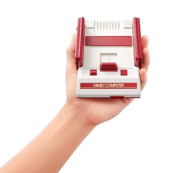 網友票選《第一次買的遊戲主機》現在的小朋友買的是Switch,想當年大叔可是買紅白機唷(好老) 網友票選《第一次買的遊戲主機》現在的小朋友買的是Switch,想當年大叔可是買紅白機唷(好老)