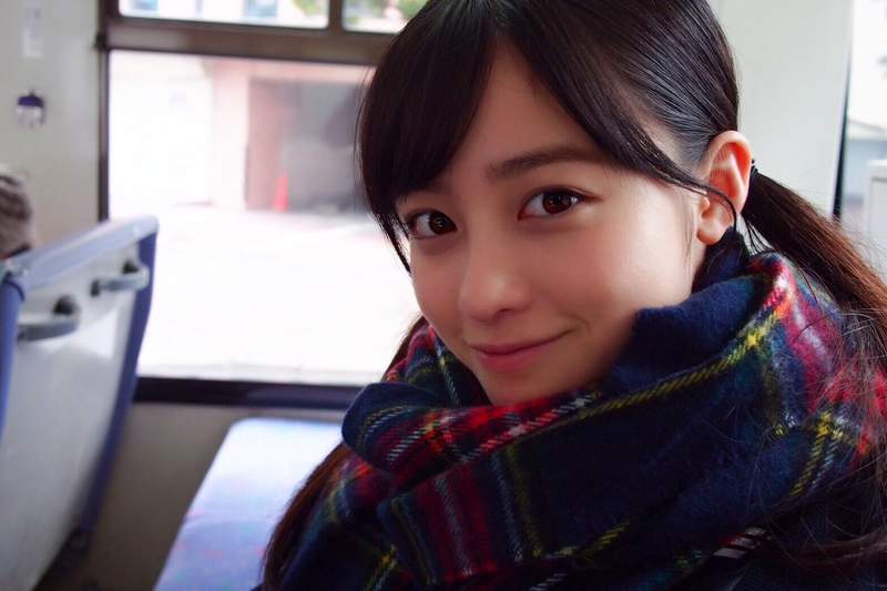 網友票選《穿制服超可愛的年輕女演員》若是回到校園每一位應該都是最正校花