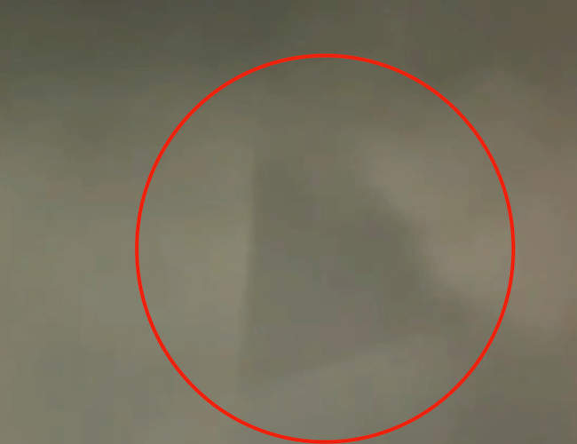 美國《UFO報告》那些飄在天空上的不明飛行物體真的是外星人嗎? 美國《UFO報告》那些飄在天空上的不明飛行物體真的是外星人嗎?