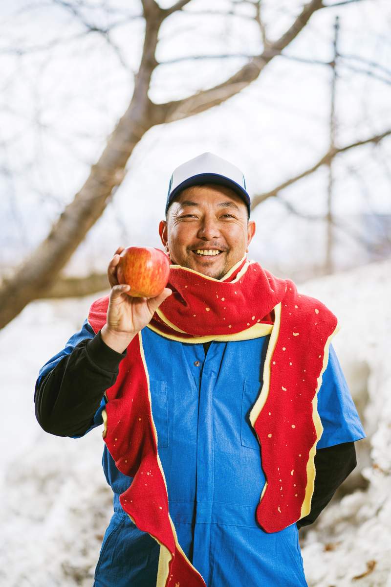 青森文創小物《蘋果削皮圍巾》如果都市傳說是真的?那戴著可以看見另一伴嘛XD 青森文創小物《蘋果削皮圍巾》如果都市傳說是真的?那戴著可以看見另一伴嘛XD