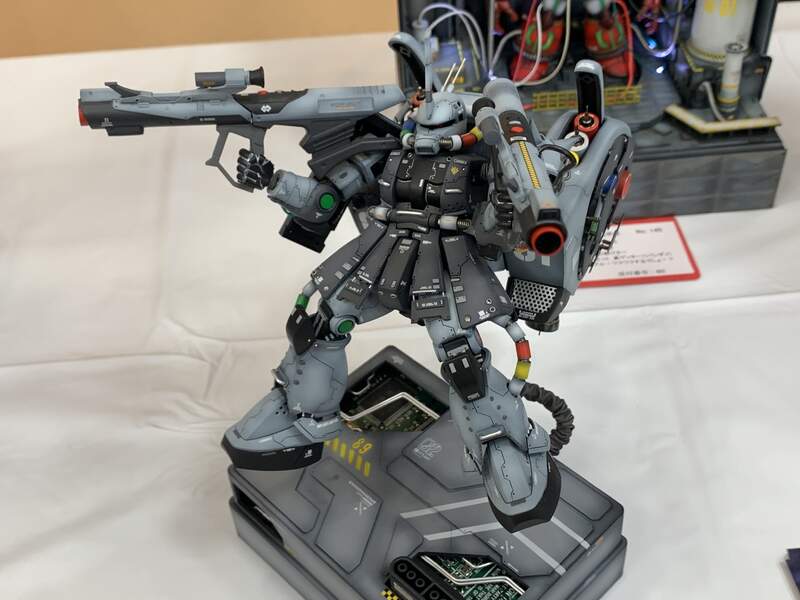 玩家魔改《超級任天堂風夏亞專用薩克》上上下下左右左右BA按下去就能使出大絕招? 玩家魔改《超級任天堂風夏亞專用薩克》上上下下左右左右BA按下去就能使出大絕招?