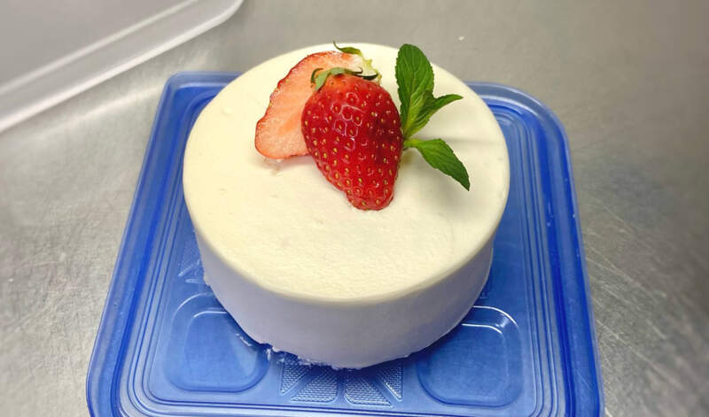 《被譽為天才的蛋糕保存法》料理研究家教你保鮮盒倒著放 網友驚呼這麼簡單卻從來沒想過