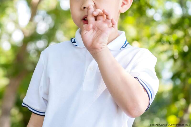 網路調查《日本人的吃鼻屎習慣》疫情影響吃鼻屎還可能導致染疫？