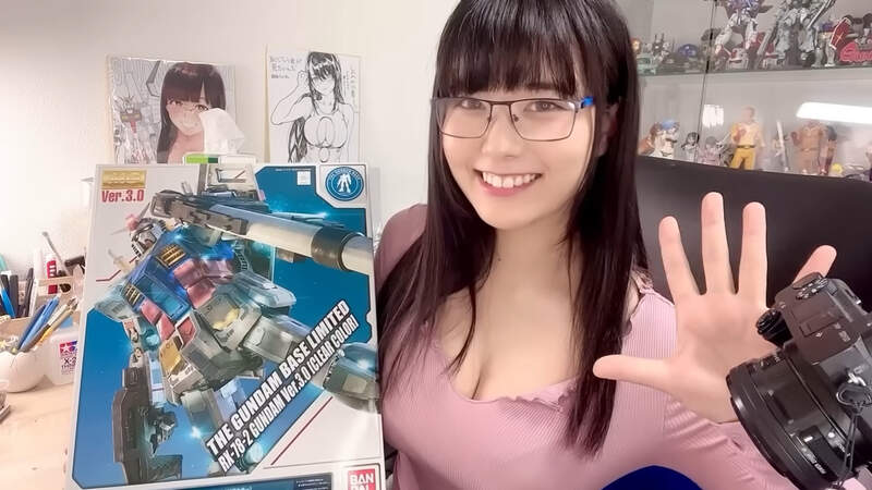 【有片】G罩杯模型小教室《東雲海》這次作品是瘋狂打磨MG  RX-78-2 鋼彈 Ver.3.0(TGB限定 透明配色版)  【有片】G罩杯模型小教室《東雲海》這次作品是瘋狂打磨MG  RX-78-2 鋼彈 Ver.3.0(TGB限定 透明配色版)