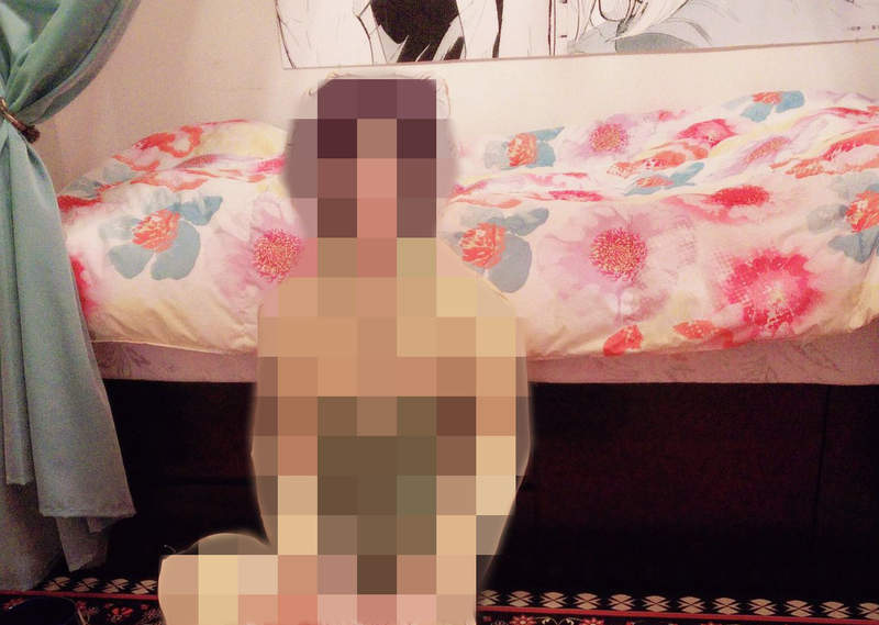 不能讓媽媽發現《千歲千里的人體鍊成》這個男朋友目前還不能讓馬麻發現 不能讓媽媽發現《千歲千里的人體鍊成》這個男朋友目前還不能讓馬麻發現