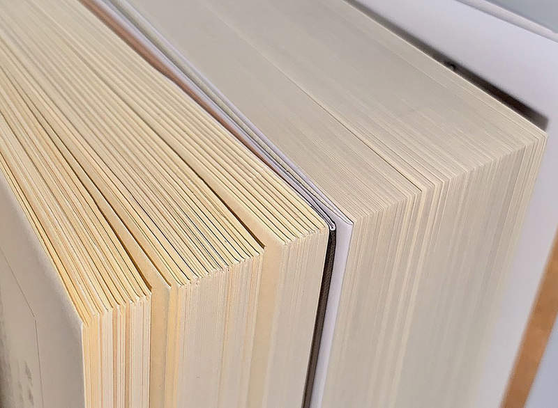 《日本網友不懂毛邊書》出版社澄清那不是瑕疵品 增添美感的手法並非所有人都懂……