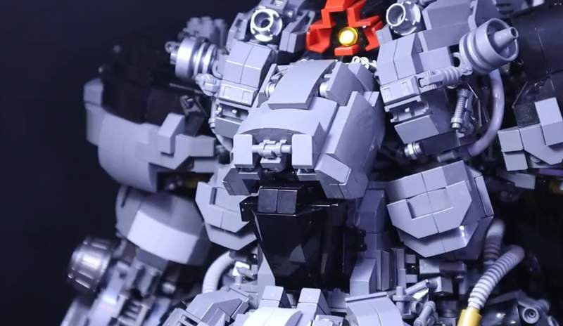 樂高達人製作《樂高版 里克德姆II》全高78公分拿著85公分巨砲的狠傢伙 樂高達人製作《樂高版 里克德姆II》全高78公分拿著85公分巨砲的狠傢伙