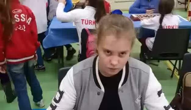 棋盤上的逆轉劇《土耳其跳棋》高手是不是都靠最後一顆棋完成絕殺？