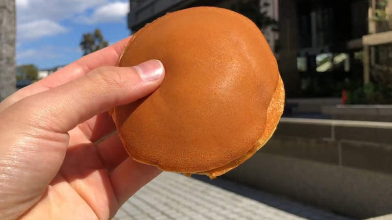 實拍老闆操作影片《河內屋銅鑼燒》怎麼有股魔力讓人停不下來一直看 實拍老闆操作影片《河內屋銅鑼燒》怎麼有股魔力讓人停不下來一直看