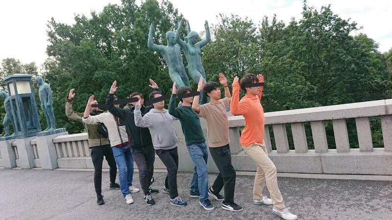 日本網友《挪威雕刻公園雕像模仿全攻略》花了五小時才把所有的雕像照抄了一遍(累) 日本網友《挪威雕刻公園雕像模仿全攻略》花了五小時才把所有的雕像照抄了一遍(累)