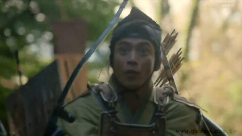 《NHK大河劇穿幫事件》800年前的日本就有大砲鏡頭了？其實是穿越時空的戰地記者啦